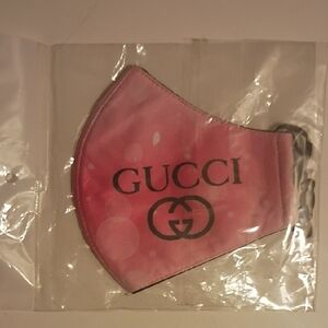 Gucci Pink Logo Bubble-Print Women's Face Mask